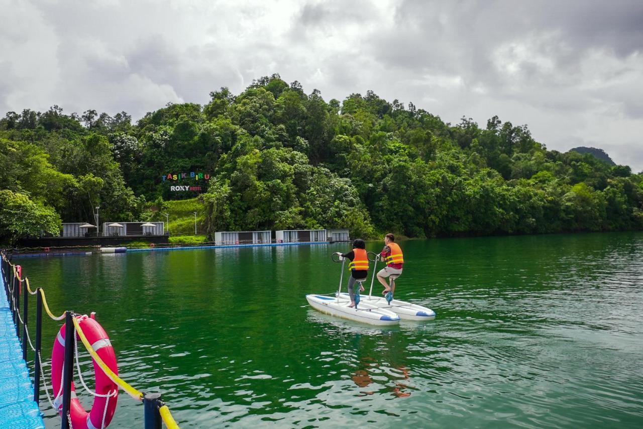 Roxy Tasik Biru Resort City Bau Bagian luar foto